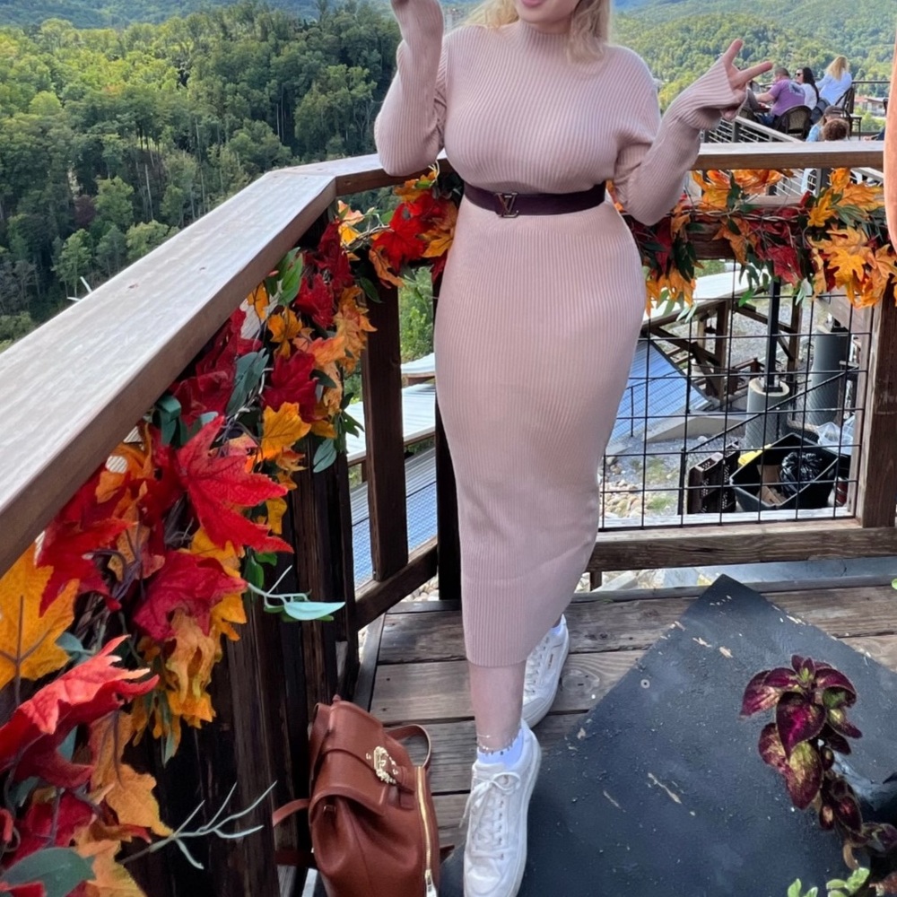Mock neck bodycon dress